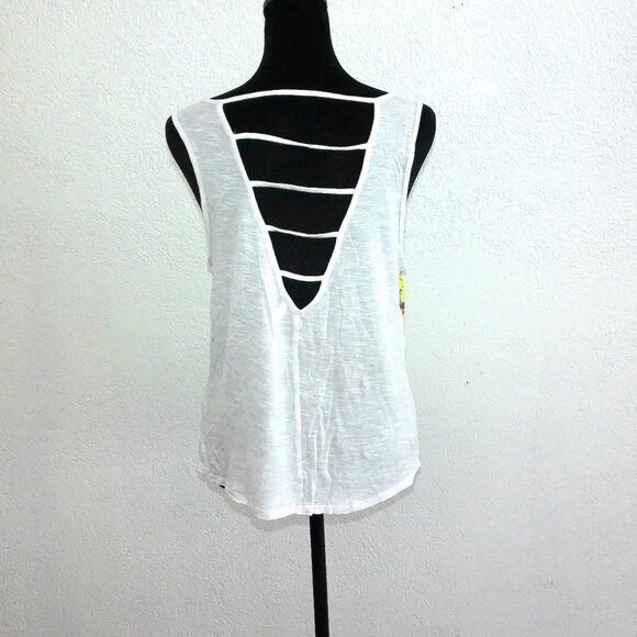 Spicewear, Stripe and daisy floral tank top, with golden/silver studs design. - Picture 6 of 11